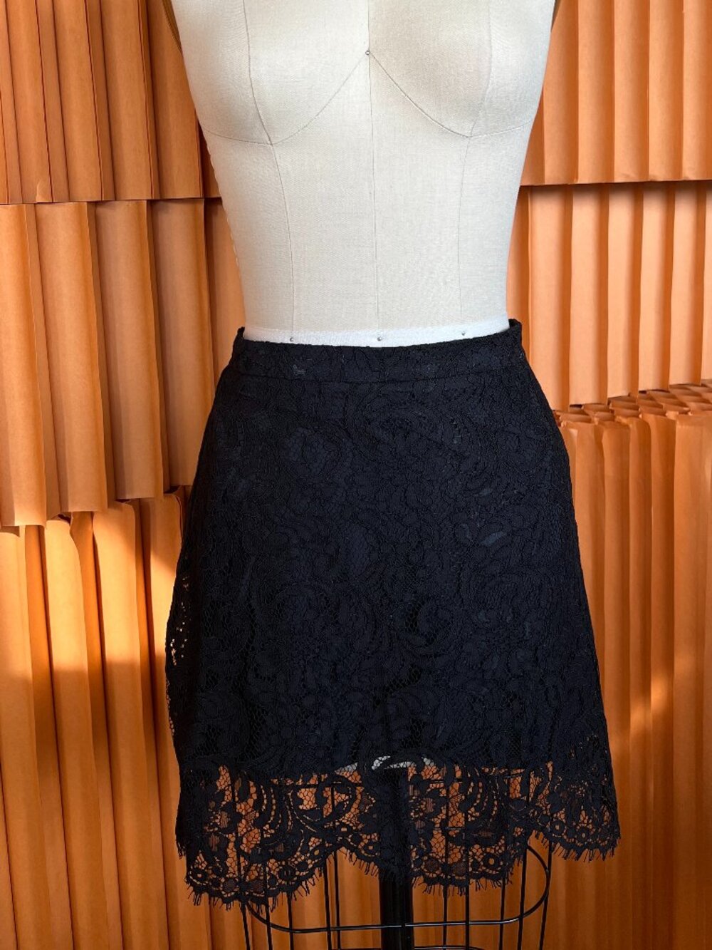 Wilfred by Aritzia Black Floral Lace Mini Skirt